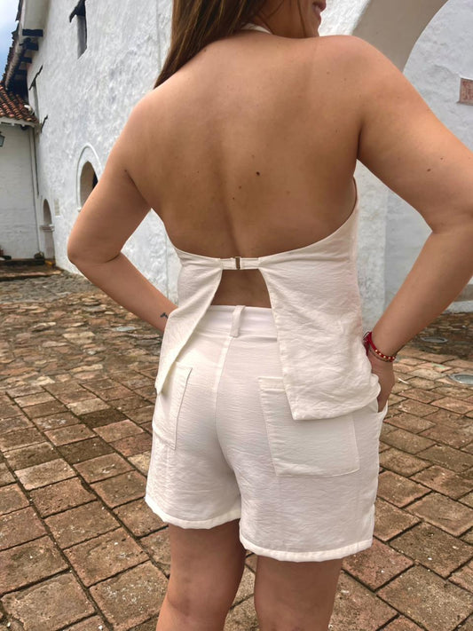 Short Nusa
