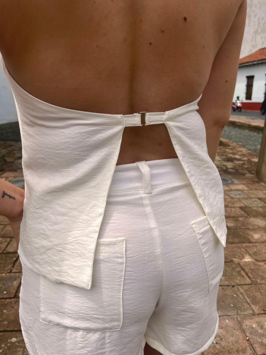 Short Nusa
